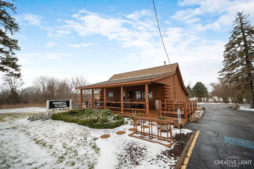 39W149 Plank Rd, Elgin, IL for sale - Primary Photo - Image 1 of 1