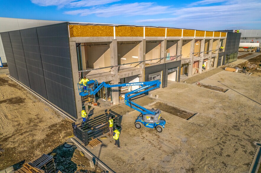 for lease - Primary Photo - Image 1 of 1