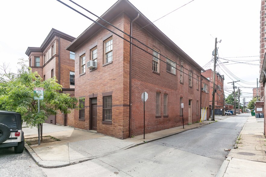 103 E Biddle St, Baltimore, MD 21202