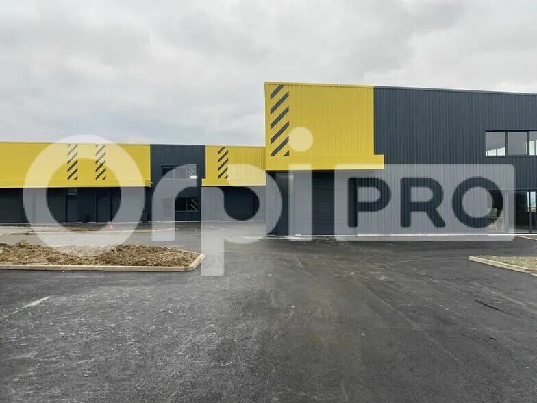Flex in Frans for sale - Building Photo - Image 1 of 7