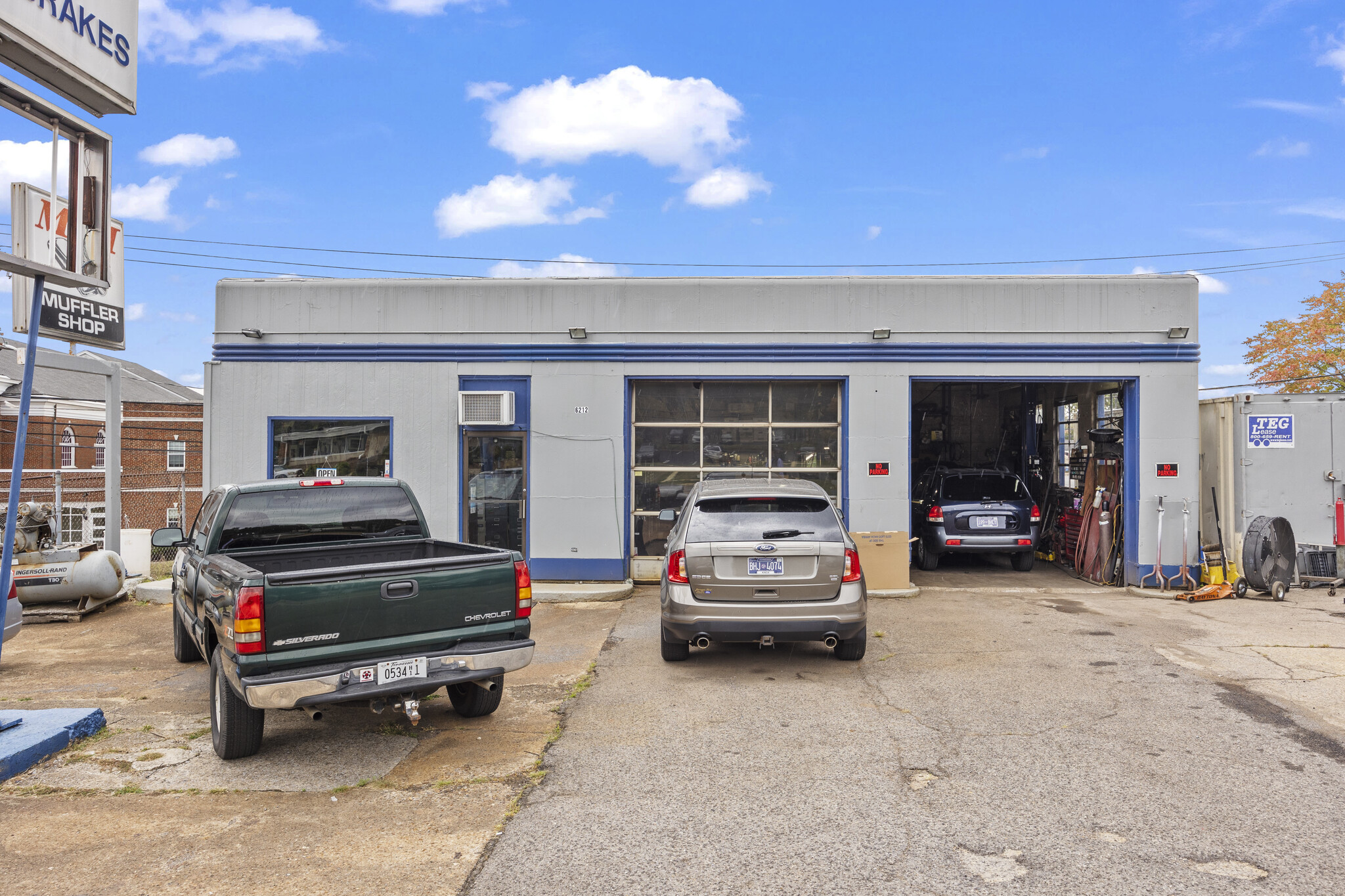 6212 Kingston Pike, Knoxville, TN for sale Building Photo- Image 1 of 16