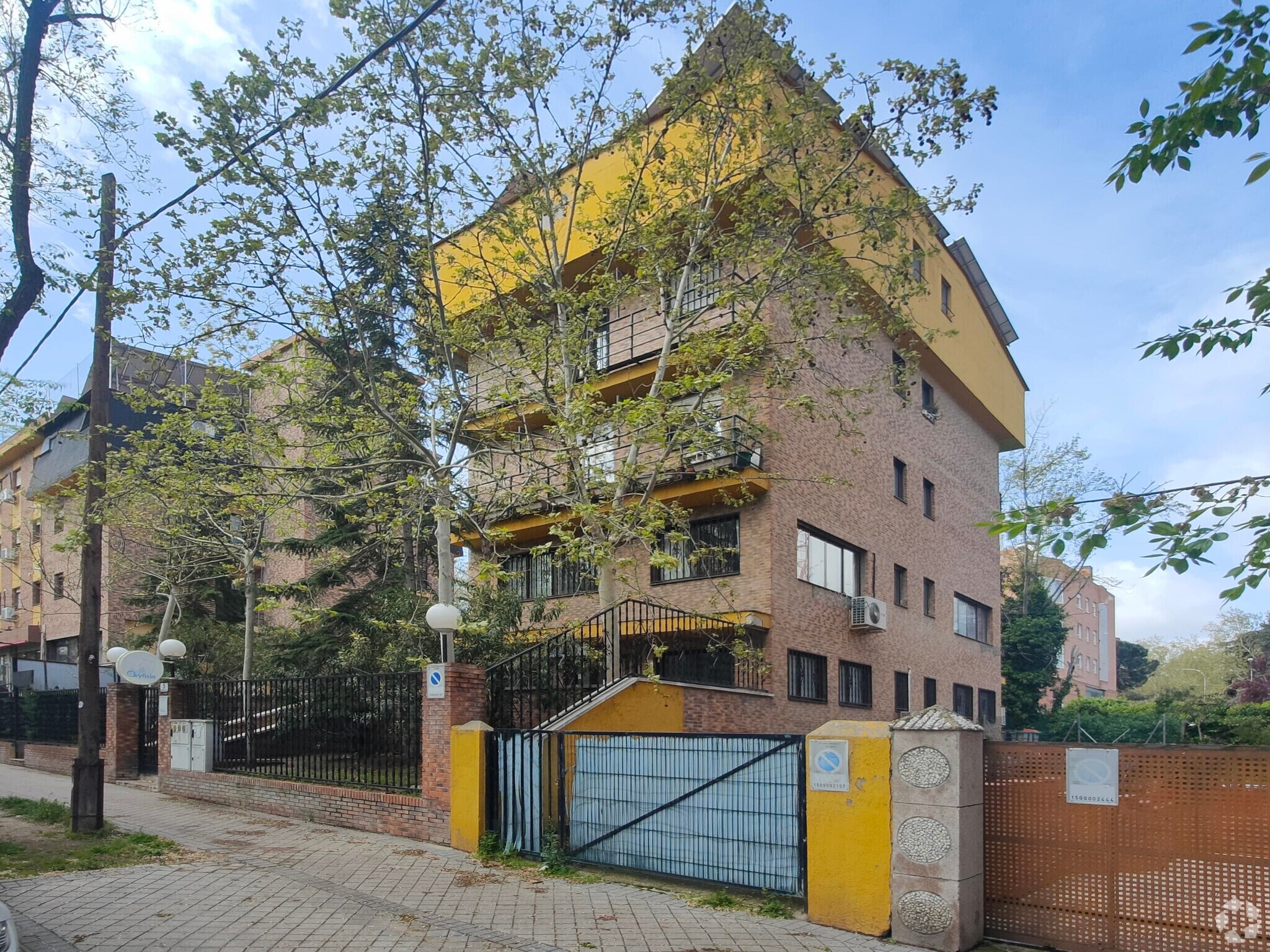 Calle Matías Turrión, 5, Madrid, Madrid for sale Building Photo- Image 1 of 1