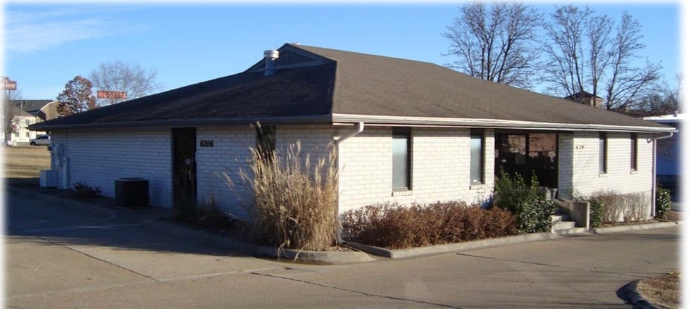 6206 SW 9th Ter, Topeka, KS for lease - Primary Photo - Image 1 of 5