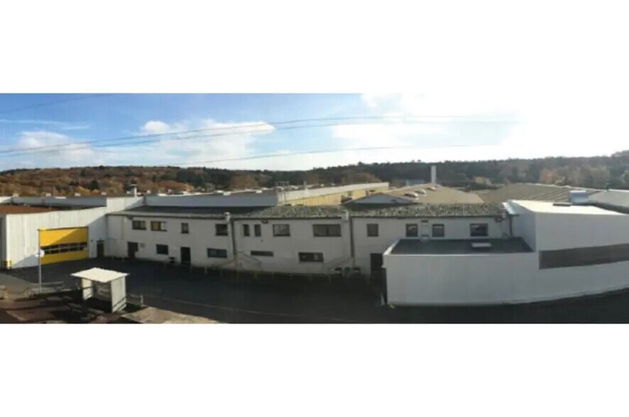 Flex in Creutzwald for lease - Building Photo - Image 2 of 2