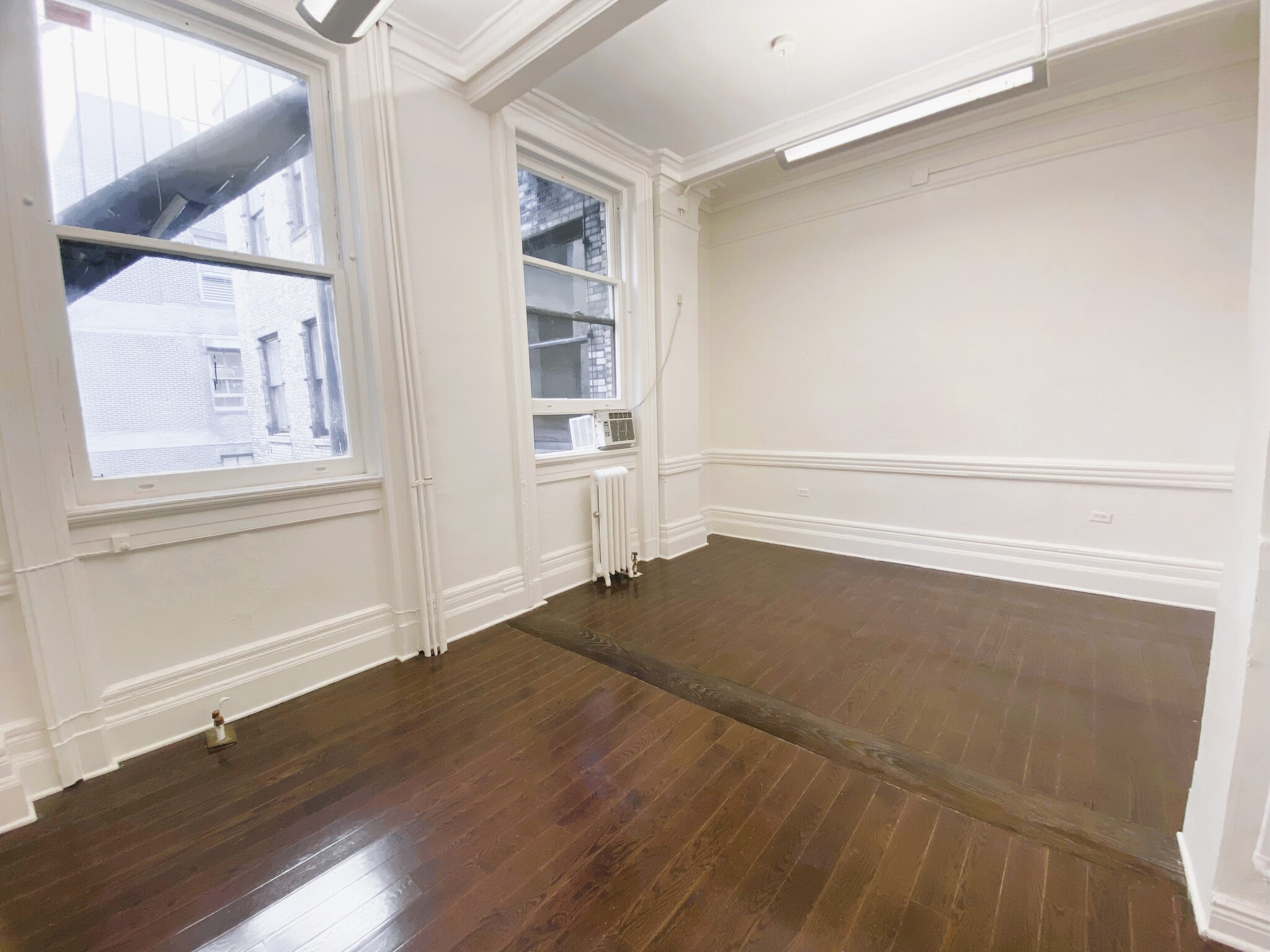 1123 Broadway, New York, NY for lease Interior Photo- Image 1 of 2