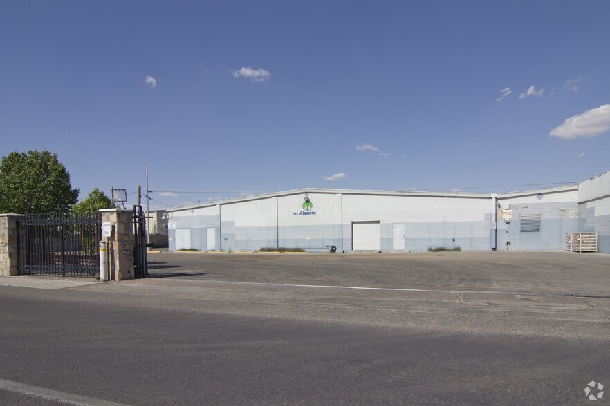7085 Alameda Ave, El Paso, TX for sale - Primary Photo - Image 1 of 1