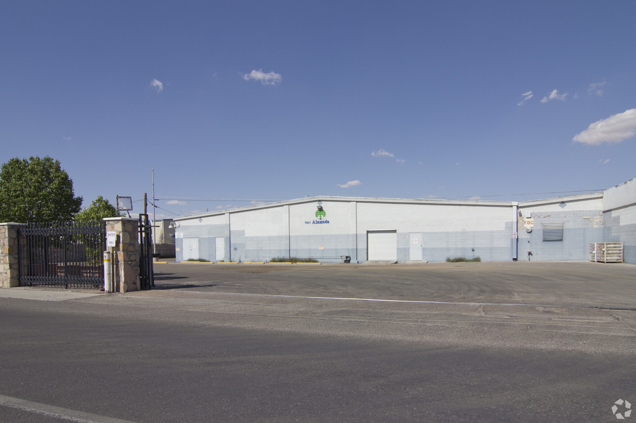 7085 Alameda Ave, El Paso, TX for sale Primary Photo- Image 1 of 1