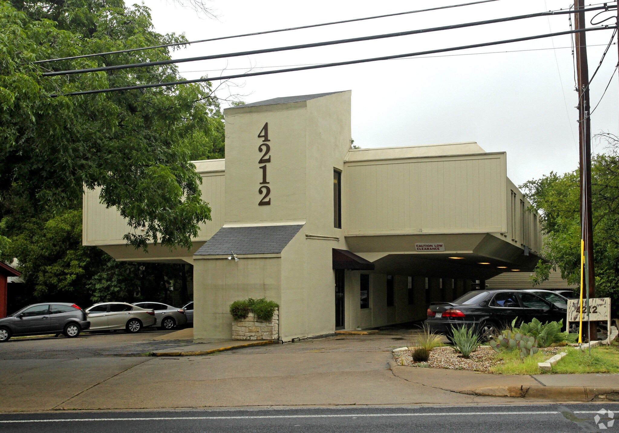 4212 Medical Pky, Austin, TX for sale Primary Photo- Image 1 of 1
