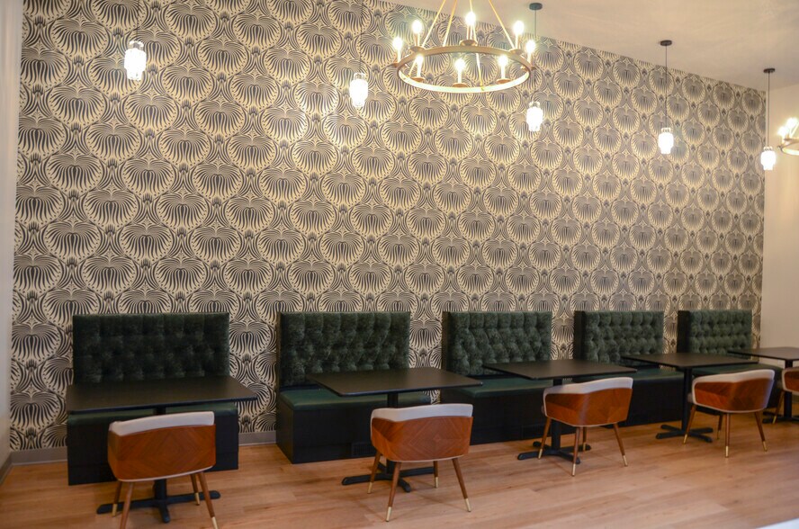 106 NE 2nd St, Stuart, IA for sale - Interior Photo - Image 1 of 1