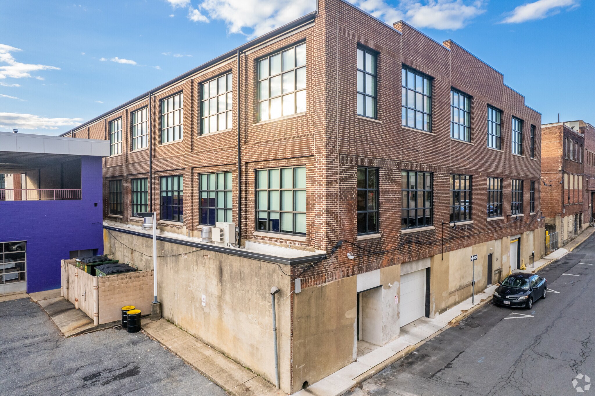 132142 S 3rd St, Easton, PA 18042 Heritage River View