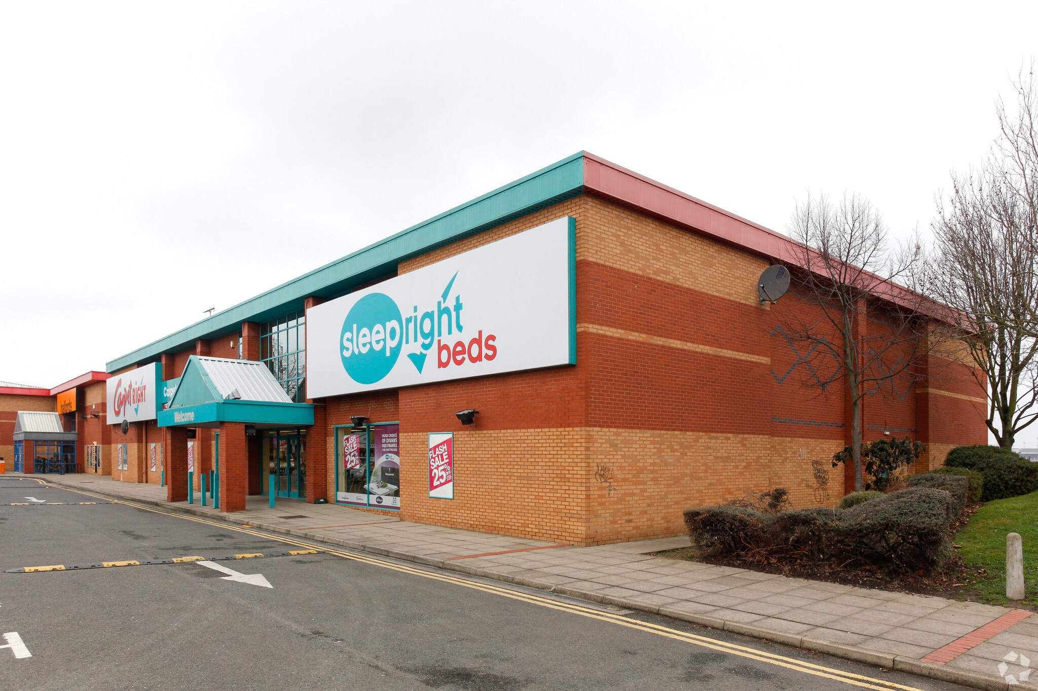 Thames Way, Gravesend for lease Primary Photo- Image 1 of 4