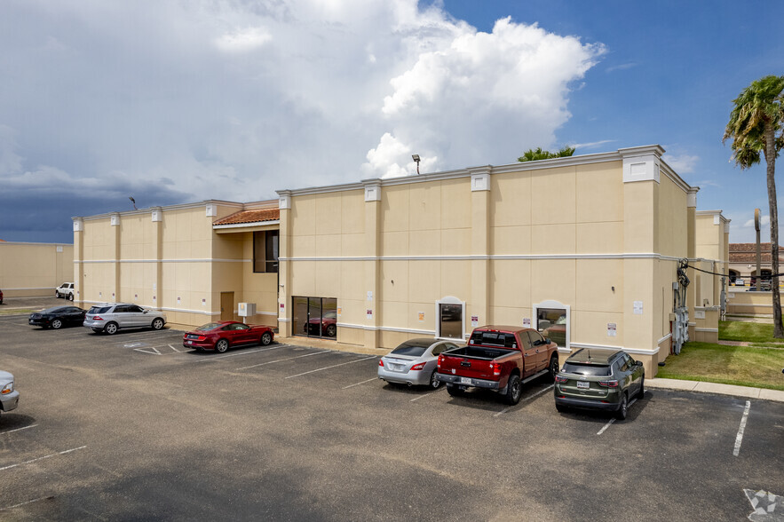 1821 Sesame St, Harlingen, TX for lease - Building Photo - Image 3 of 7