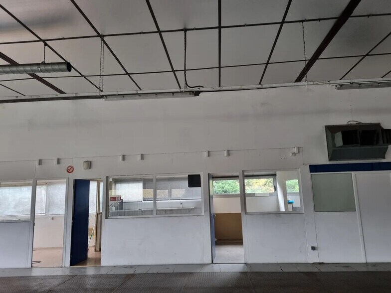 280 Route Des Enchappes, Cras for lease - Interior Photo - Image 1 of 7