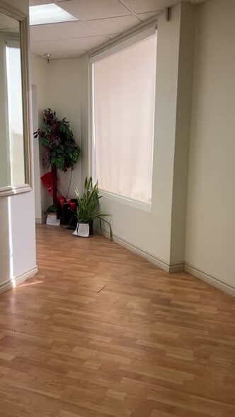 805 W Duarte Rd, Arcadia, CA for lease - Commercial Listing Video - Image 2 of 11