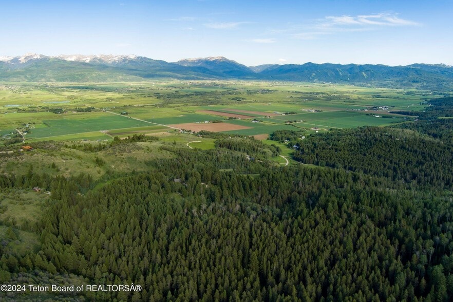 5450 Dry Henderson Rd, Victor, ID for sale - Building Photo - Image 2 of 72