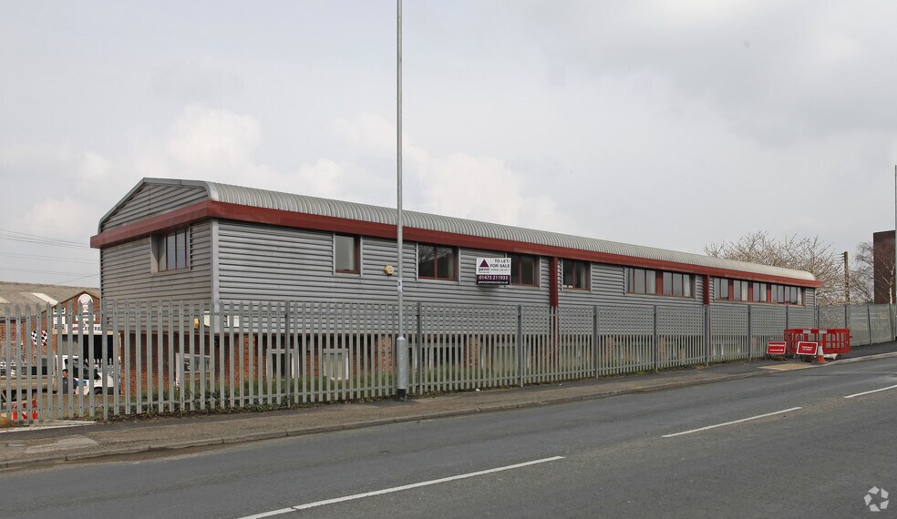 Hadleigh Rd, Ipswich for sale - Primary Photo - Image 1 of 1