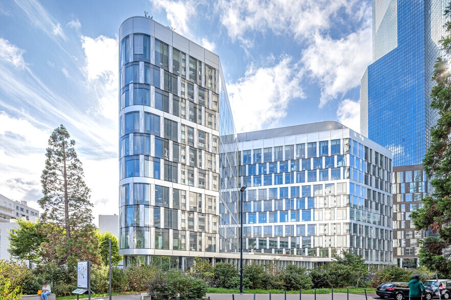 34 Rue Henri Régnault, Courbevoie for lease - Building Photo - Image 3 of 3