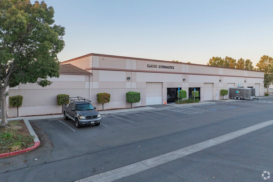 3602 Mars Way, Tracy, CA for sale - Primary Photo - Image 1 of 1