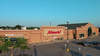 More details for 4800 N University St, Peoria, IL - Retail for Sale