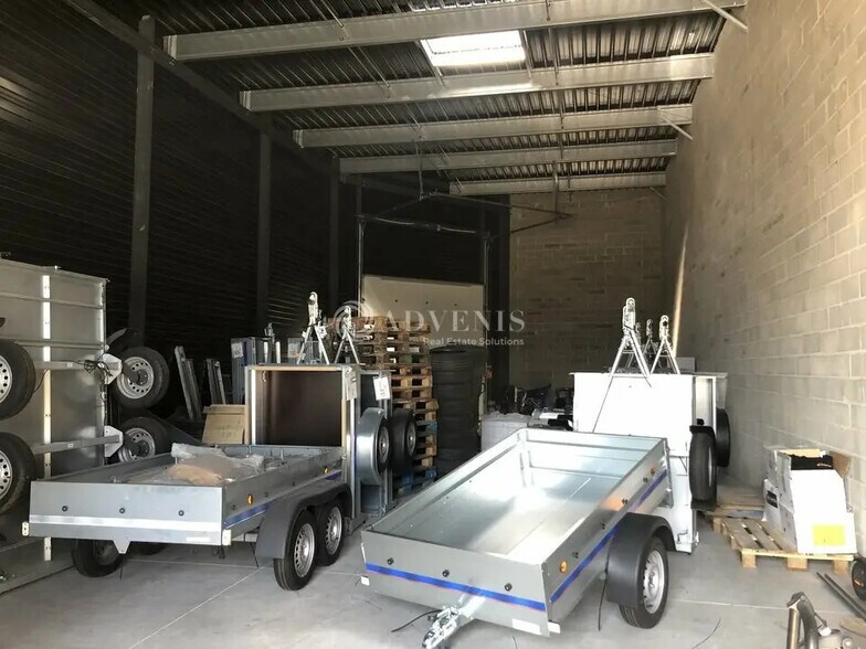 Retail in Olivet for lease - Building Photo - Image 3 of 10