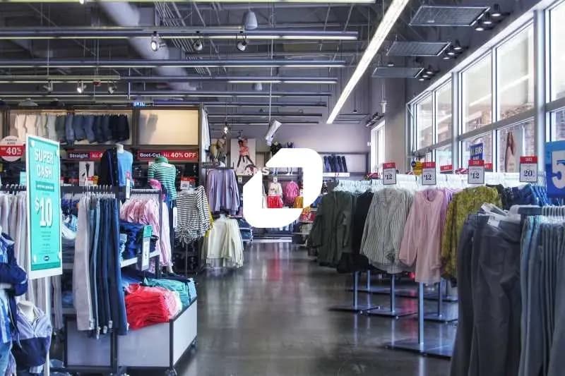 Retail in Béziers for lease - Interior Photo - Image 3 of 10