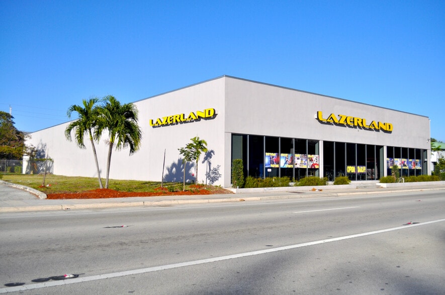 413 E Atlantic Blvd, Pompano Beach, FL for sale - Building Photo - Image 1 of 1
