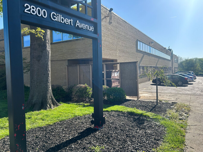 2800 Gilbert Ave, Cincinnati, OH for lease - Building Photo - Image 1 of 18