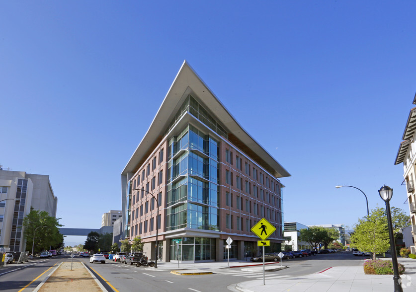 550 Allerton St, Redwood City, CA for lease - Primary Photo - Image 1 of 7