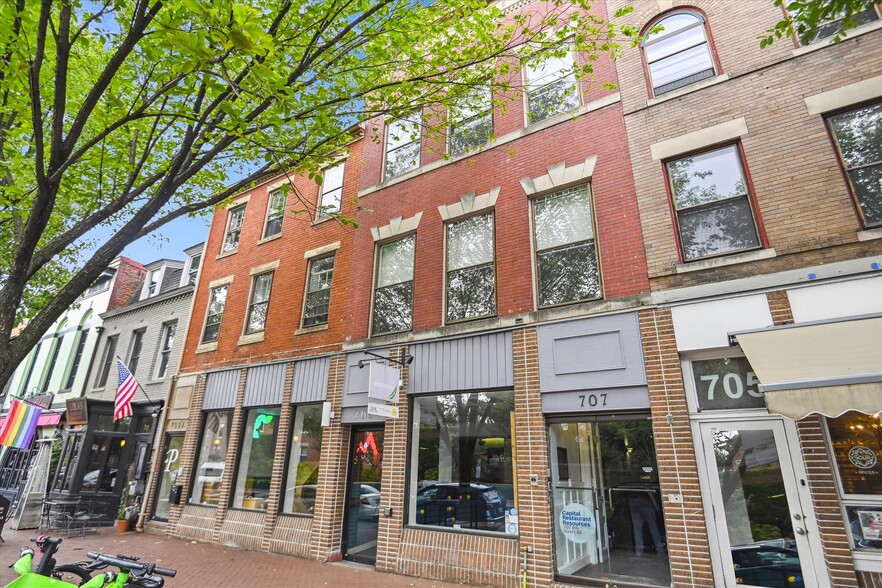 707-709 8th St SE, Washington, DC for sale - Building Photo - Image 1 of 24