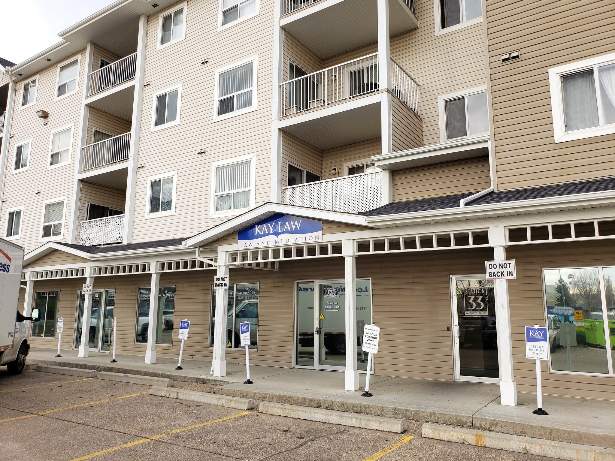 4310 33 St, Stony Plain, AB for sale Primary Photo- Image 1 of 1