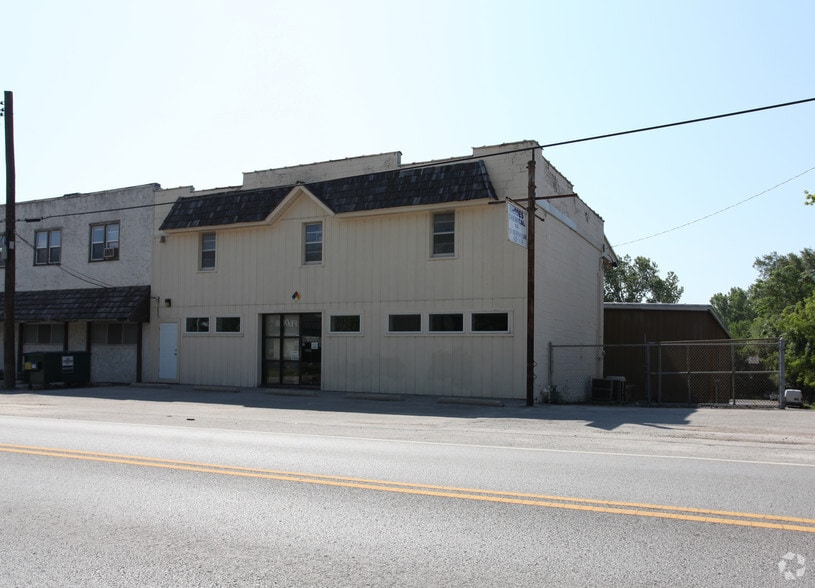 1129 Merriam Ln, Kansas City, KS for sale - Primary Photo - Image 2 of 3