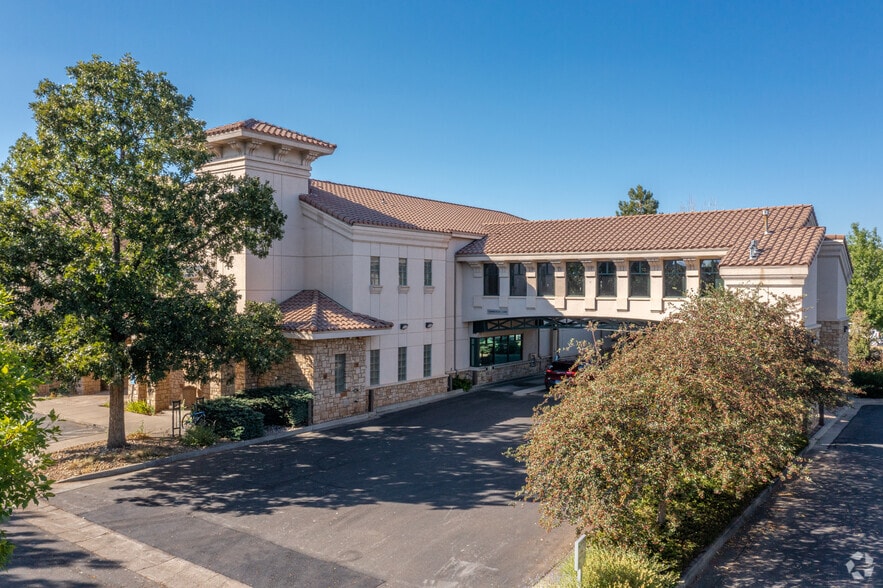 1015-1075 W Horsetooth Rd, Fort Collins, CO for lease - Building Photo - Image 2 of 35