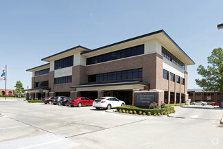 More details for 3550 W Robinson St, Norman, OK - Office for Lease