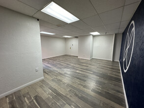 210-216 N Coast Hwy, Oceanside, CA for lease Interior Photo- Image 1 of 5