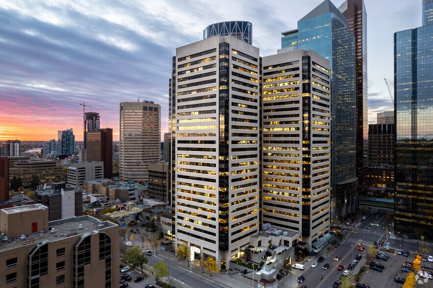 140 4 Av SW, Calgary, AB for lease - Building Photo - Image 1 of 5