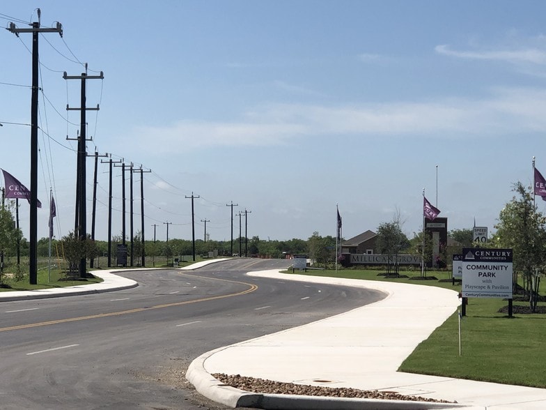 999 E IH 10 9 Rd, Converse, TX for sale - Building Photo - Image 3 of 16