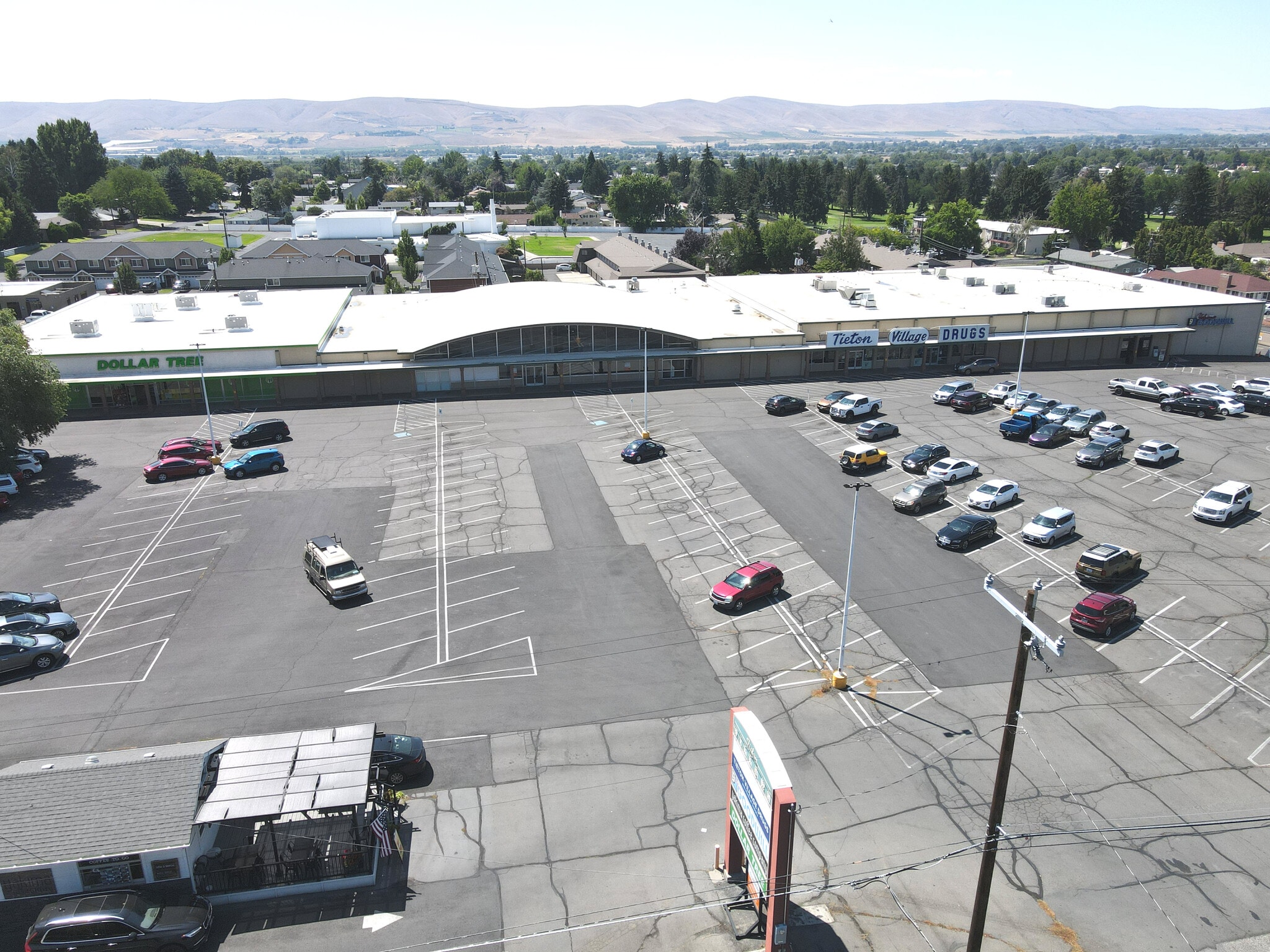 3602-3714 Tieton Dr, Yakima, WA for lease Building Photo- Image 1 of 11
