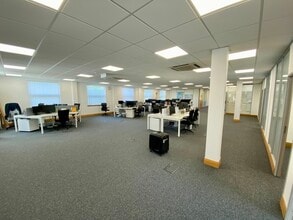 731 Capability Green, Luton for lease Interior Photo- Image 2 of 7