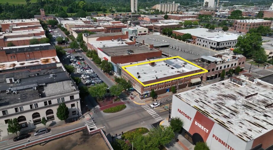 244-252 Broad St, Kingsport, TN for sale - Building Photo - Image 2 of 4