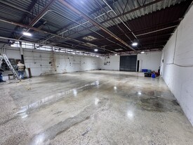 1533 W High St - Warehouse