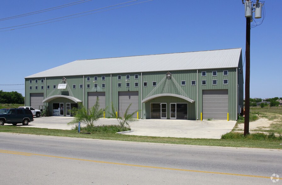 777 W Goforth Rd, Buda, TX 78610 Bldg A