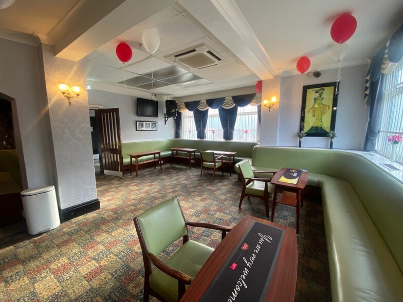 Clifford St, Wolverhampton for sale - Interior Photo - Image 2 of 7