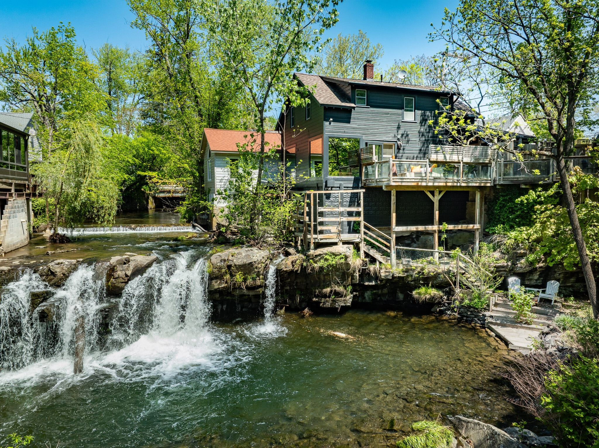 8 Tannery Brook Rd, Woodstock, NY for sale Building Photo- Image 1 of 40