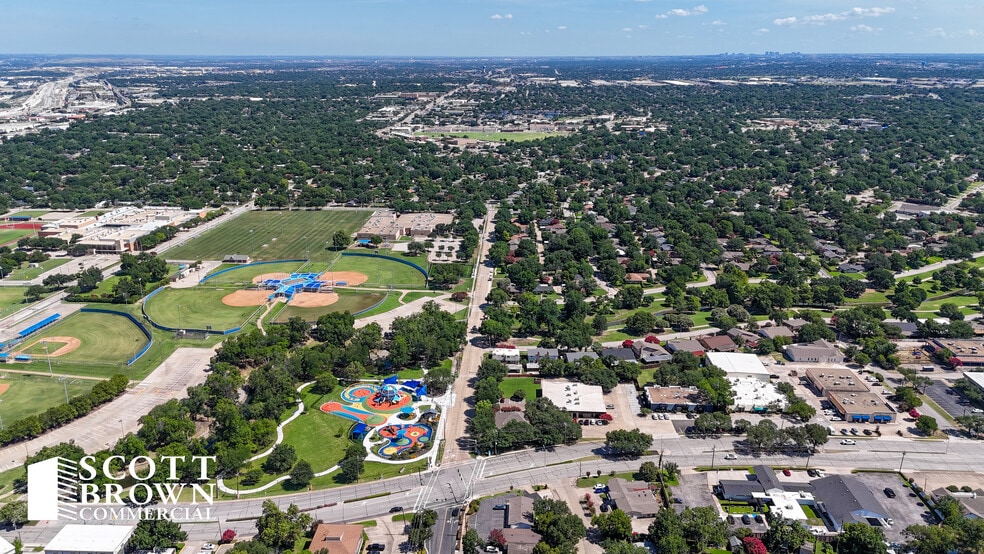 2701 Valley View Ln, Farmers Branch, TX for sale - Building Photo - Image 3 of 10