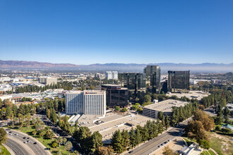 21700 Oxnard St, Woodland Hills, CA - aerial  map view