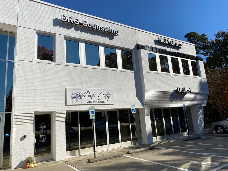 5720 Creedmoor Rd, Raleigh, NC for sale - Building Photo - Image 3 of 13