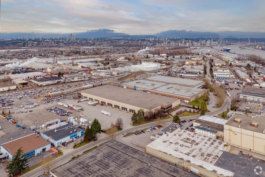 1005 Derwent Way, Delta, BC for lease - Aerial - Image 2 of 10