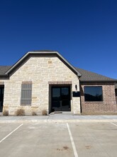 2601 Little Elm Pky, Little Elm, TX for lease Building Photo- Image 1 of 13