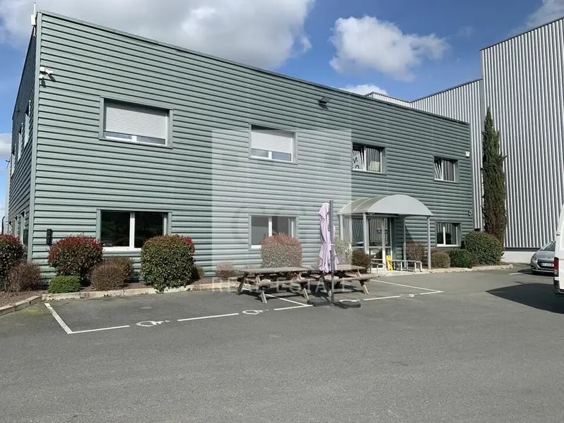 Vente Local d'activités 3 460 m² à 4 600 m² - Photo 1