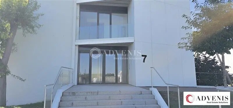 Office in Lille for sale - Building Photo - Image 1 of 6